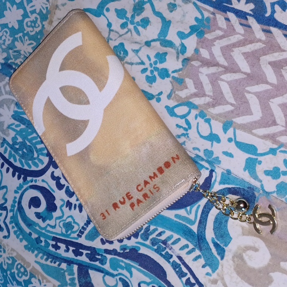 Brand new wallet ✨️